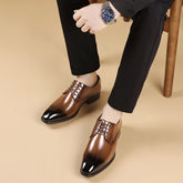 Men's Formal Business Wedding Oxford Derby Shoes - Low-Top Lace-Up Dress Shoes with Glossy Brown/Black Stripe, Pointed Toe & Rubber Sole - British Style for Office, Conference, Prom (No Maintenance Required)