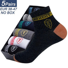 5 pairs of breathable, thin men's sports socks for spring and fall (EU 38-43), sweat-absorbent and comfortable. Ideal for summer leisure or basketball. No box included.