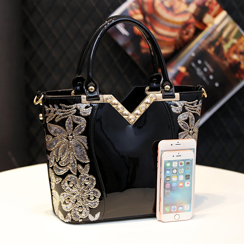 Minimalist All-Match Fashionable Elegant Noble Embroidered Shoulder Bag SHOWLU FASHION STORE