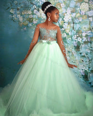 Elegant Green Pageant Dresses Customized Bead Long Sleeves Children Birthday Gowns Puffy Tiered Ruffles Girls Photoshoot Dresses