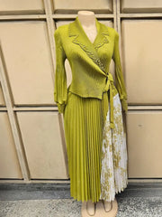 2025 Spring and Summer Vacation Two Pieces Miyake Pleated Printed Dress High-end Pleated Medium and Long Dress Women's Clothing