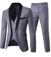 High Quality luxury Retro carving Party Dress Slim Fit Tuxedo Prom Suit Fashion white Male Groom Wedding three-piece