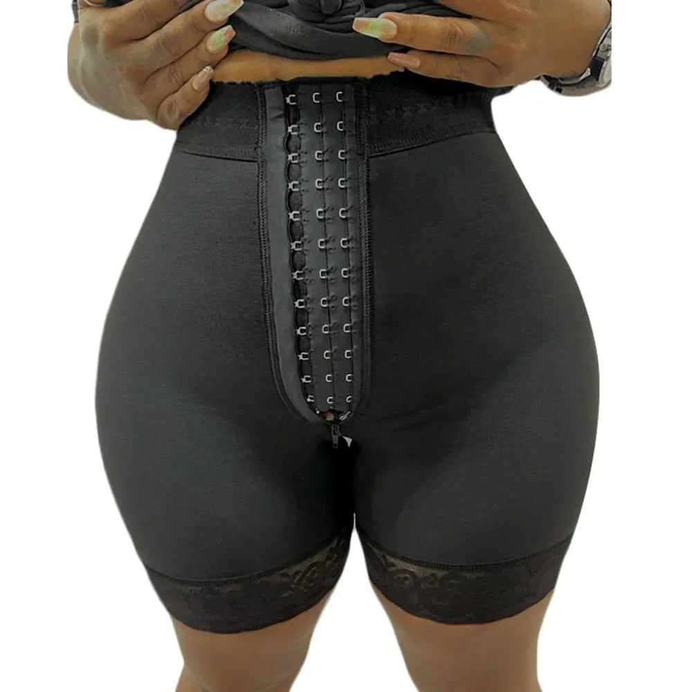 A person adjusts the waistband of Slimming Fajas Lace Butt Lifter, a stylish black hourglass figure short with 3 front hooks, lace-trimmed thighs, and wire-free control for charming curves.