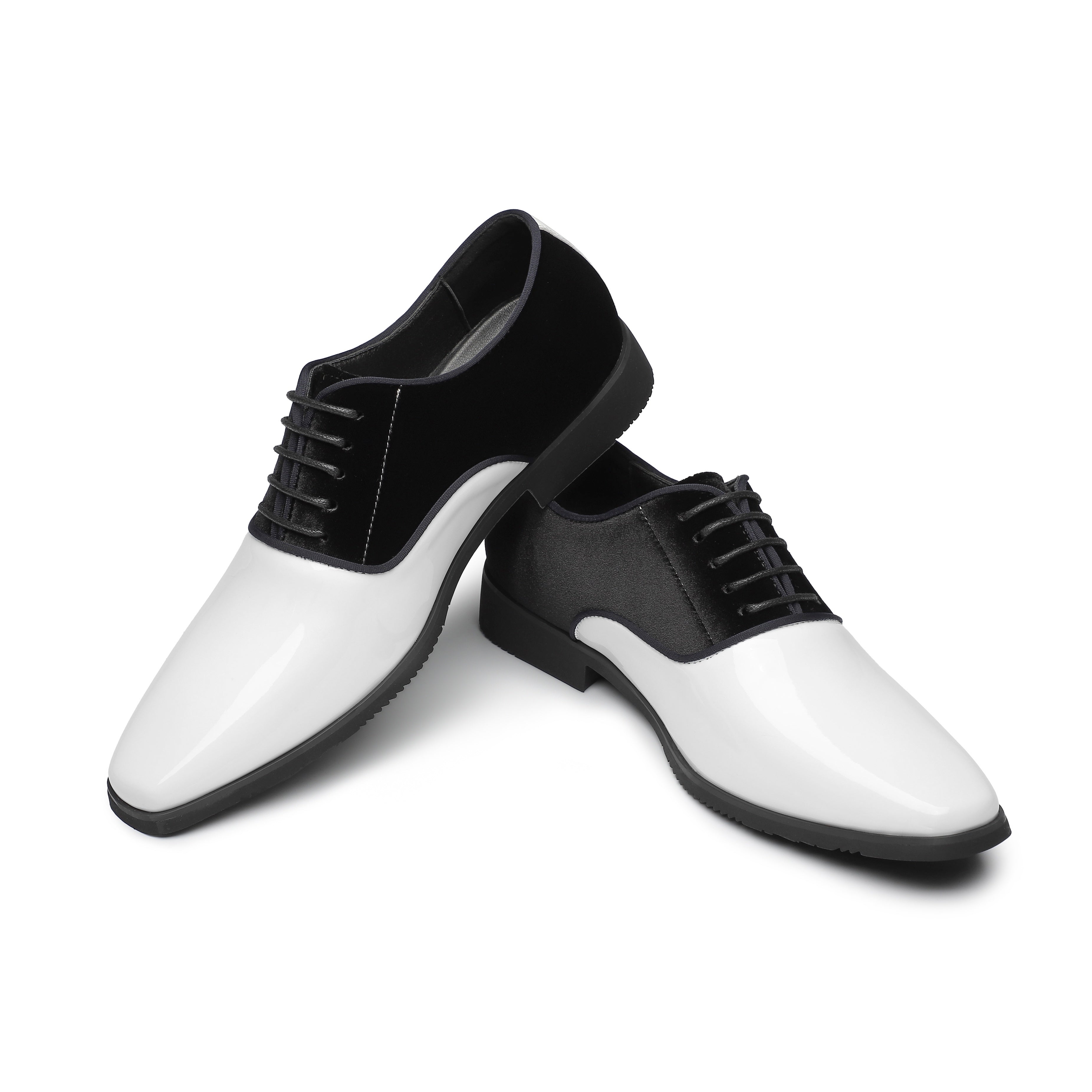 001--00033 SHOWLU FASHION STORE