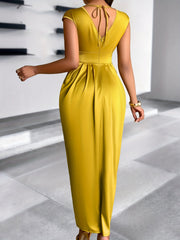 Women'S 25th Anniversary Elegant Party & Wedding Dress - Golden V-Neck Satin Gown with Ruched Detail, High Slit, and Beaded Clutch, Perfect for Valentine'S Day Celebrations, Valentine'S Day Attire | Elegant Vneckline | Ruched