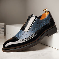 Men'S Classic Wing - Tip Brogue Oxford Shoes - Available In Black And Blue. These Are Stylish Casual Shoes With Non - Slip Rubber Soles, Suitable For Business Events, Weddings, And Graduation Ceremonies. Model Number 19582 SHOWLU FASHION STORE