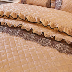 European Velvet Bedding Set, Luxury Comforter Cover, Quilted Lace Bedskirt, Soft Warm Queen with 2 Pillowcases, King Size, 4Pcs - SHOWLU FASHION STORE