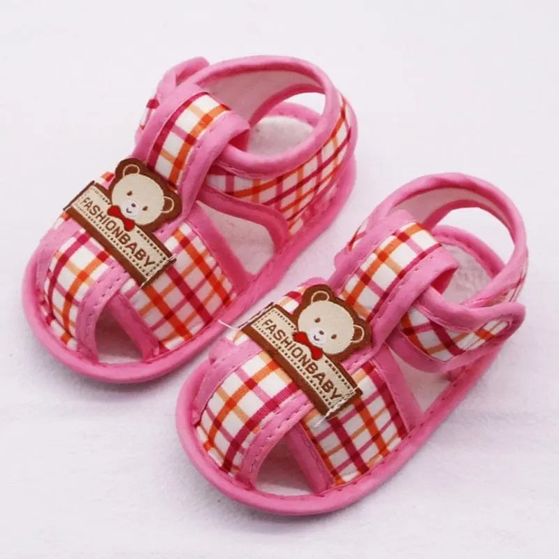 Baywell Baby Bear Hollow Sandals for infants and toddlers, soft cotton sole, adorable bear pattern, perfect for first walkers.