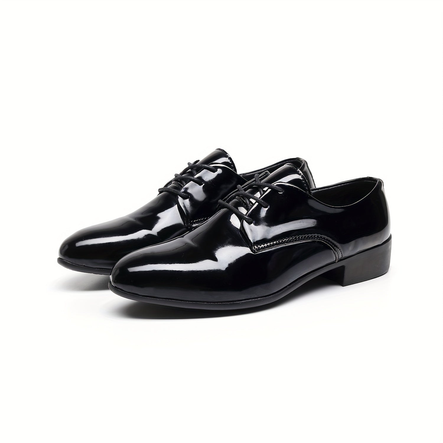 SHOWLU men's pointed toe Chelsea loafers in faux leather, stylish business shoes with slip-on design and sleek silhouette.