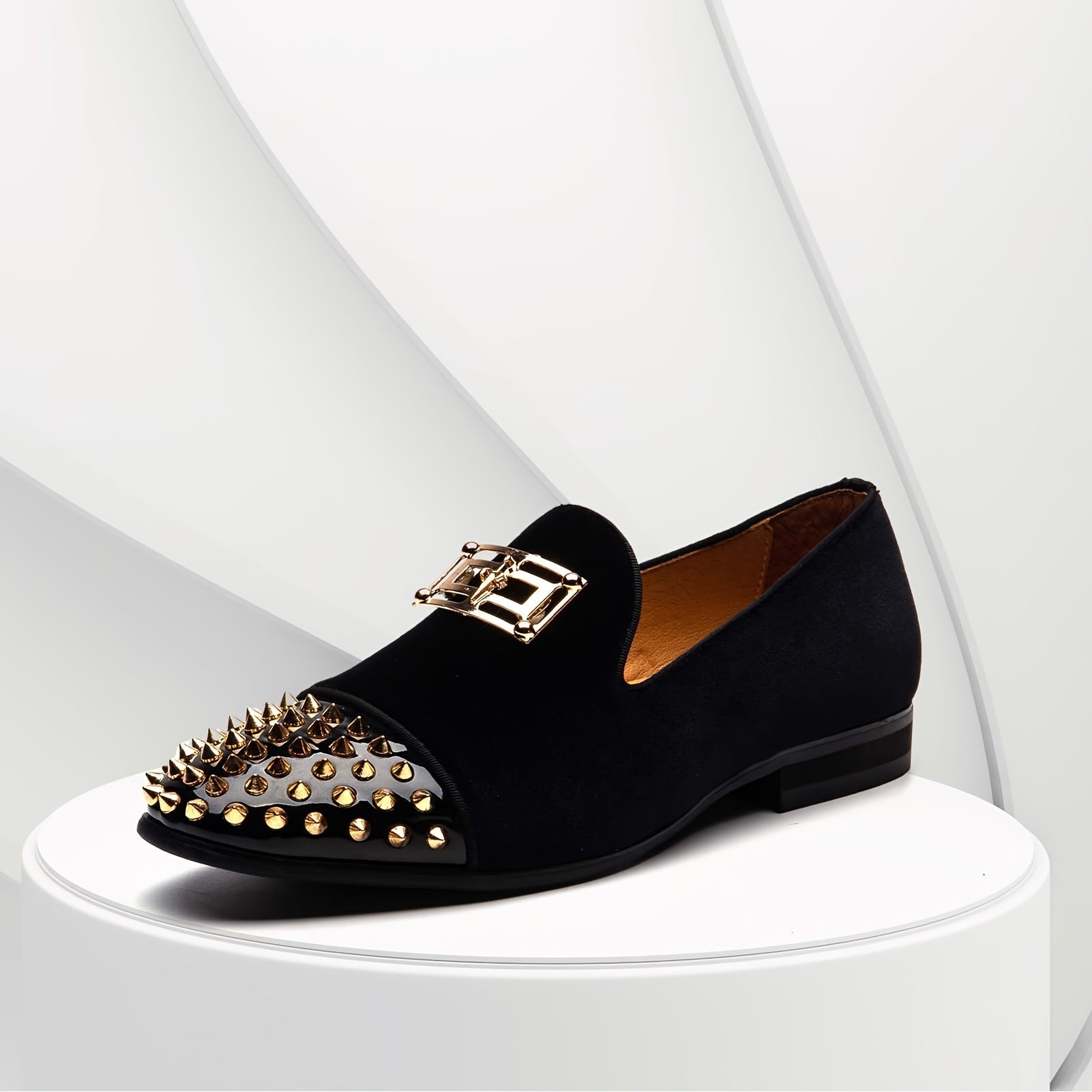 SHOWLU FASHION men's slip-on wedding loafers made of lightweight fabric, shown in a close-up view on a neutral background.