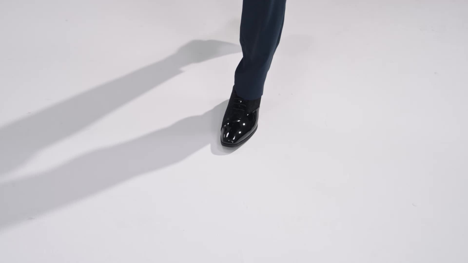Bruno Marc men's patent leather tuxedo shoes, classic Oxford style, formal black leather dress shoes with sleek finish.