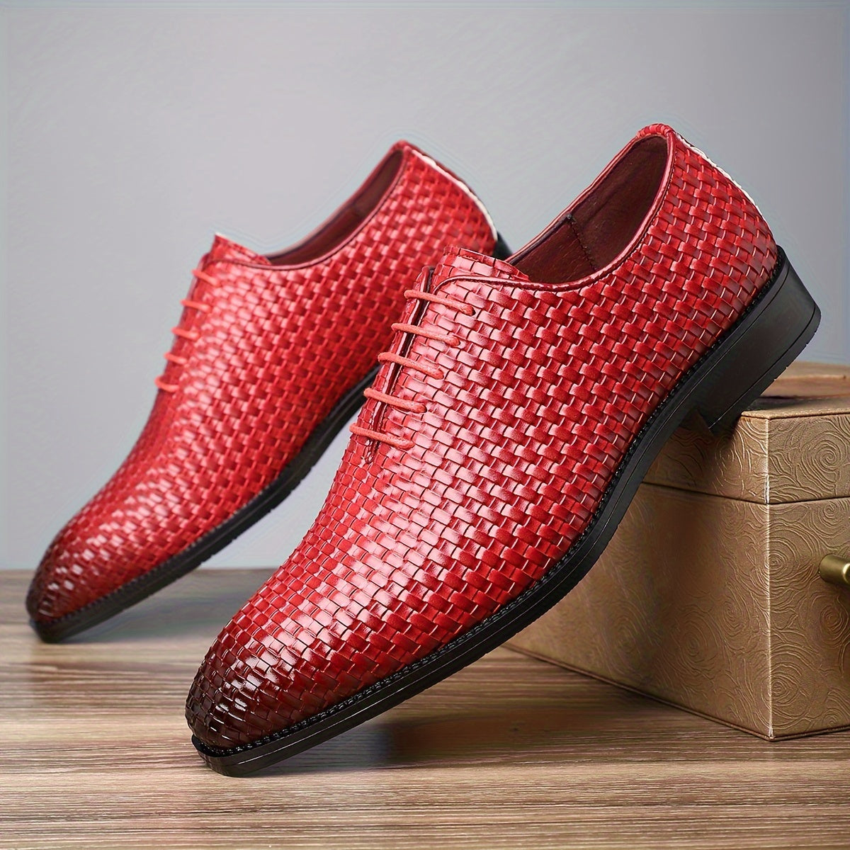SHOWLU Men's Whole-Cut Oxford Shoes with non-slip rubber soles, formal leather footwear for professional and dressy occasions.