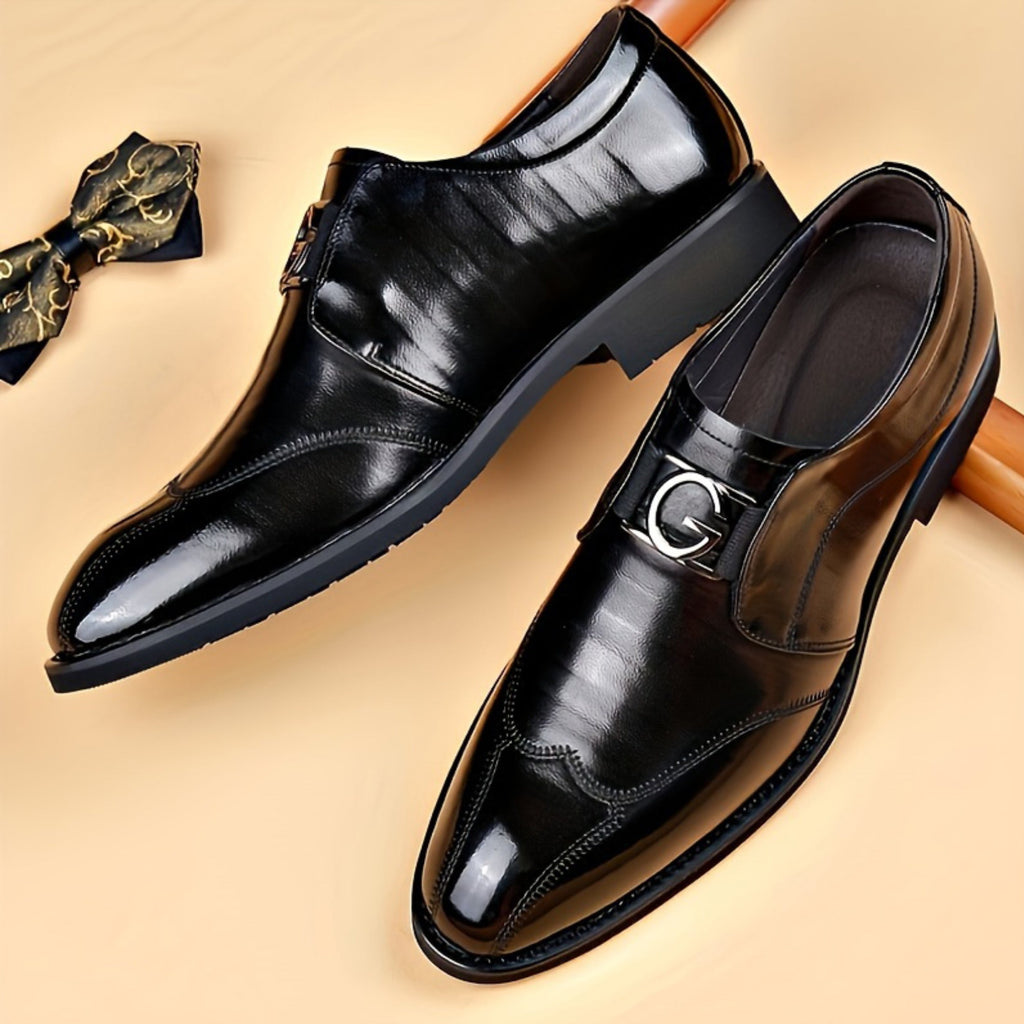 SHOWLU FASHION men's pointed toe loafers made of solid PU leather, stylish men's oxford shoes with sleek design.