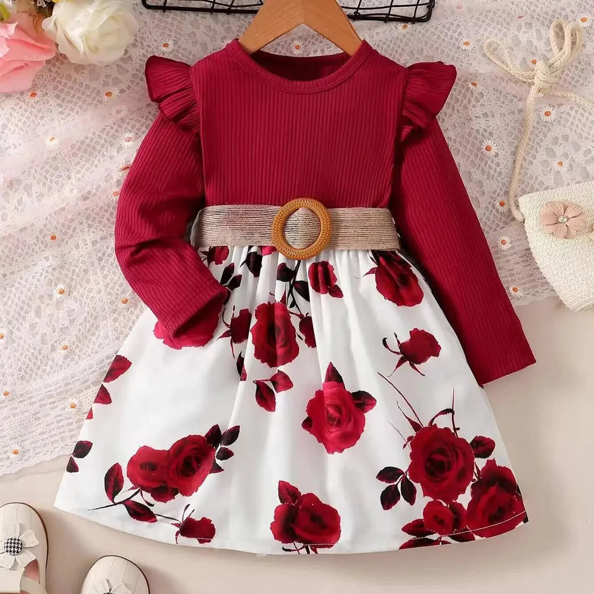 Red floral long sleeve girls’ party dress by Showlu Fashion, cotton A-line skirt, perfect for birthdays and special occasions.