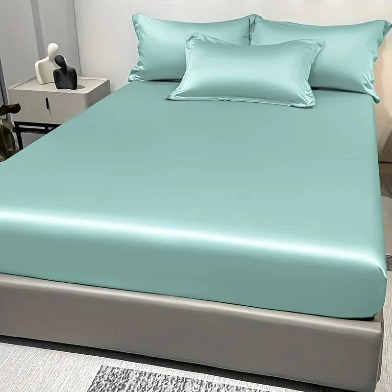 Showlu Fashion satin fitted sheet in solid ice silk color, modern bedding for a sleek bedroom look