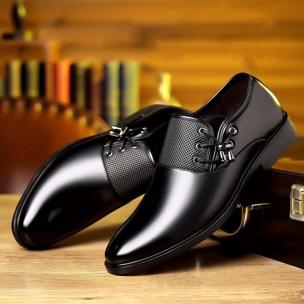 Brown men's business casual loafers with slip-on design and rubber soles from SHOWLU FASHION STORE, suitable for professional attire.