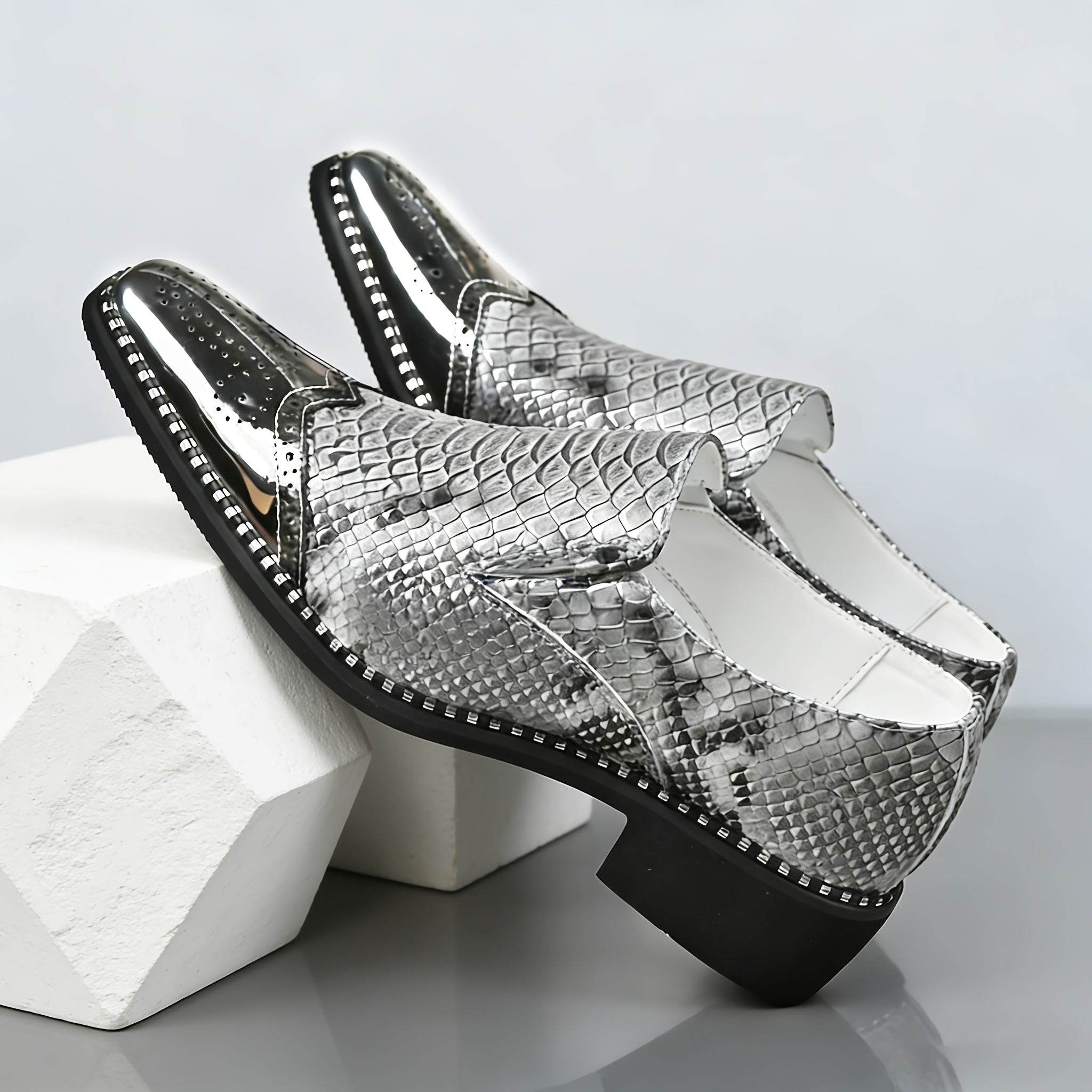 Men's snake scale patchwork slip-on formal shoes with chunky heel by Showlu Fashion, featuring a sleek, stylish design.