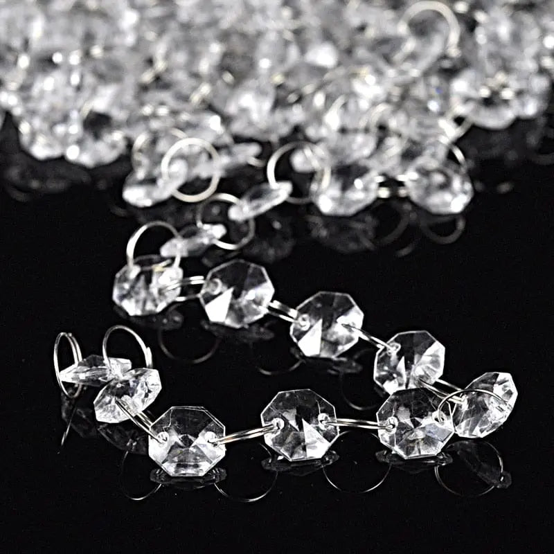 Showlu 10m transparent acrylic crystal garland for wedding and Christmas decorations, featuring shimmering window and party curtain pendants.