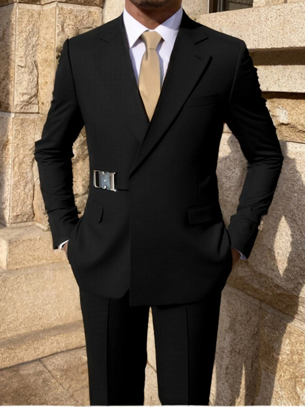 Showlu Fashion men's 2-piece skinny fit solid formal wedding suit, navy blue, tailored jacket and matching trousers.