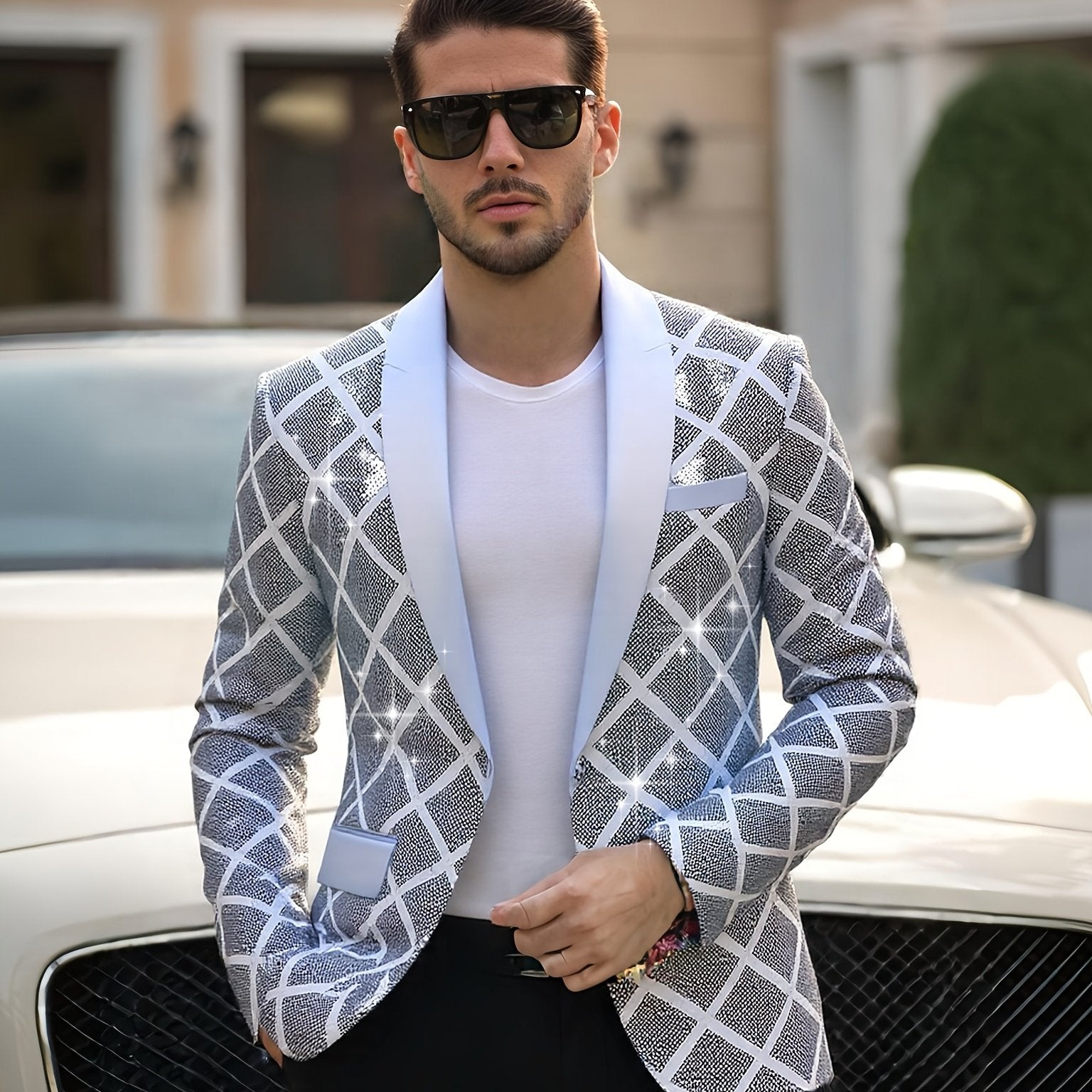 Men's sequin party blazer with geometric notched lapel by SHOWLU FASHION, stylish blazer featuring shiny sequin fabric and structured fit.