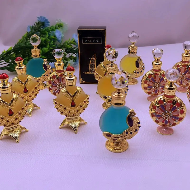 Showlu Dubai-style Middle East floral grass perfume in 15ml bottle, featuring a sweet, floral, and fresh fragrance.