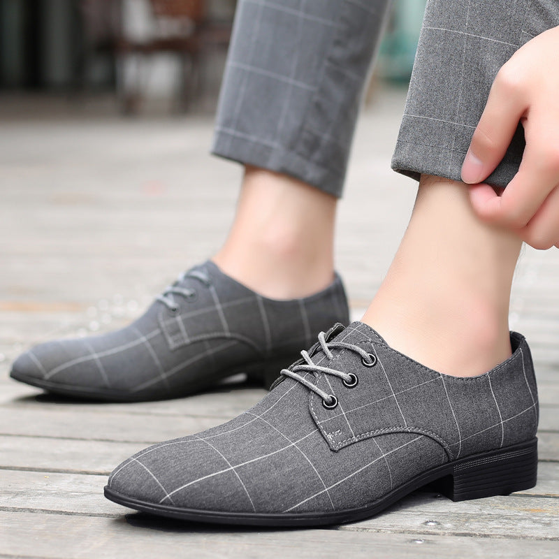 SHOWLU FASHION men's plaid derby shoes with breathable low-top design and lace-up closure, stylish and comfortable for casual wear.