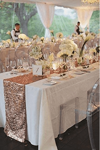 Showlu 175-piece rose gold disposable plastic tableware set with plates, cups, knives, forks, and spoons for parties and events.