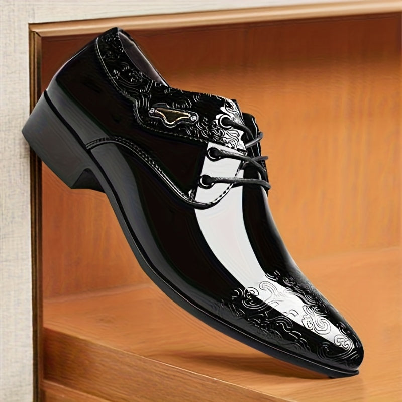 Men's Showlu Fashion Moire Patterned Derby Shoes with lace-up design and PU material, suitable for formal occasions.
