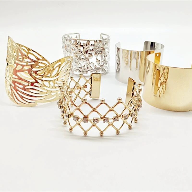 Showlu Fashion 18K gold plated hollow wide opening ring for women, featuring a stylish European and American design.