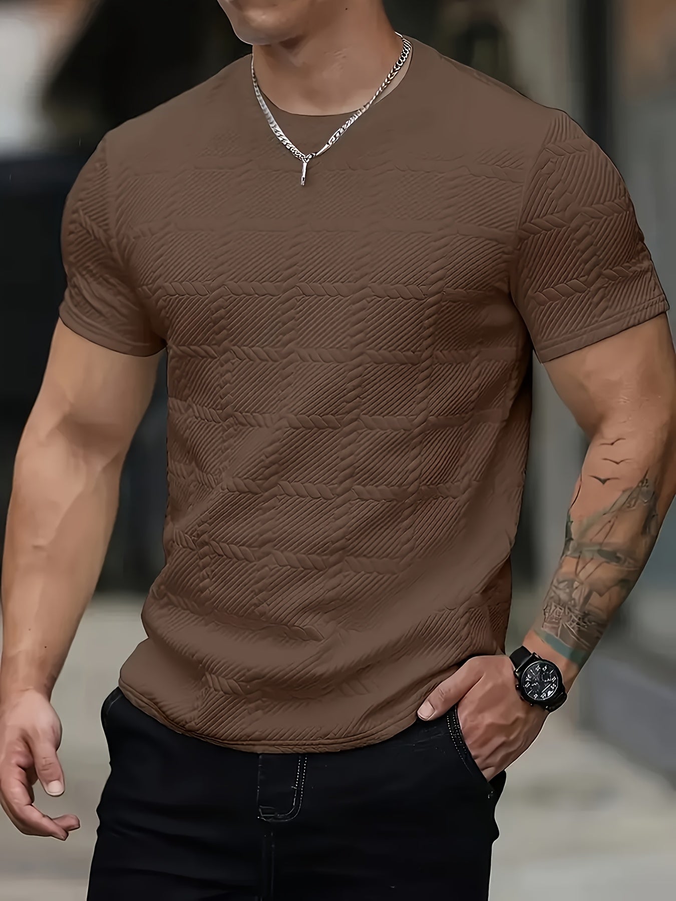 SHOWLU Men's geometric jacquard knit T-shirt with casual round neck, stylish and comfortable men's fashion top.