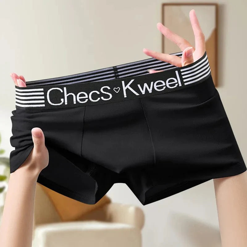 Showlu men's cotton boxer shorts with U-convex design, soft and comfortable plus-size underwear for men.