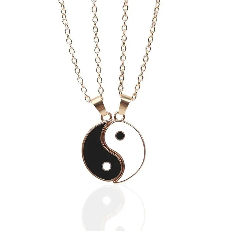 Showlu Tai Chi Yin Yang couple bracelet and necklace set with adjustable braided chains, matching lover jewelry for couples.