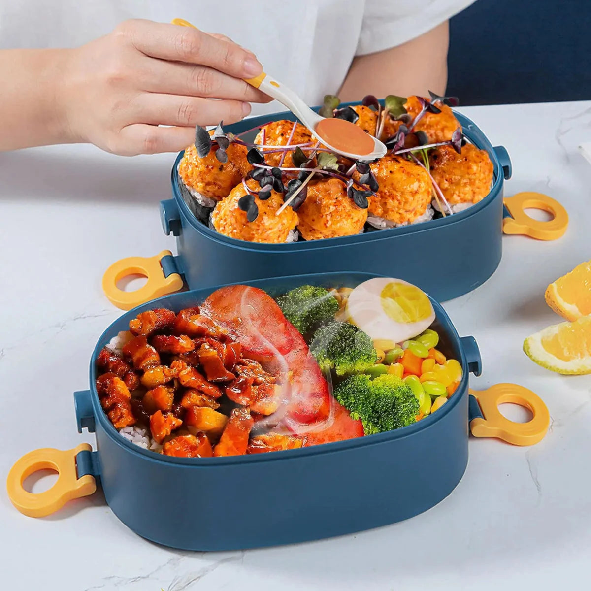 Willstar 2000ML Bento Lunch Box with 3 layers, leakproof food container, microwave-safe, ideal for children, students, and travel.