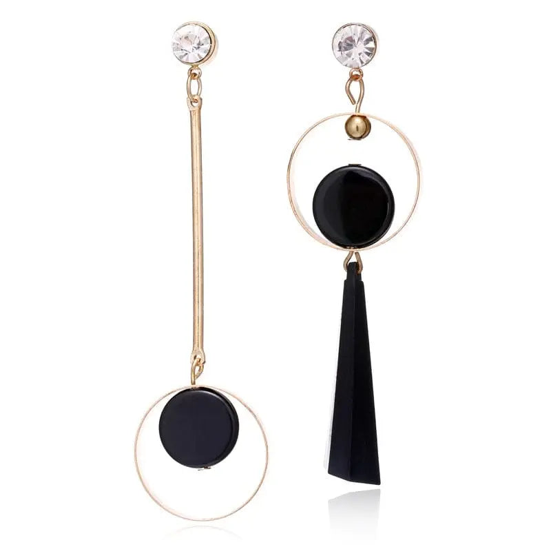 Showlu Korean geometric triangle tassel drop earrings for women with long dangle design and modern jewelry style.