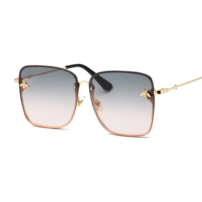 Square fashion sunglasses with UV400 mirror lenses and alloy frames, stylish unisex eyewear for women and men.