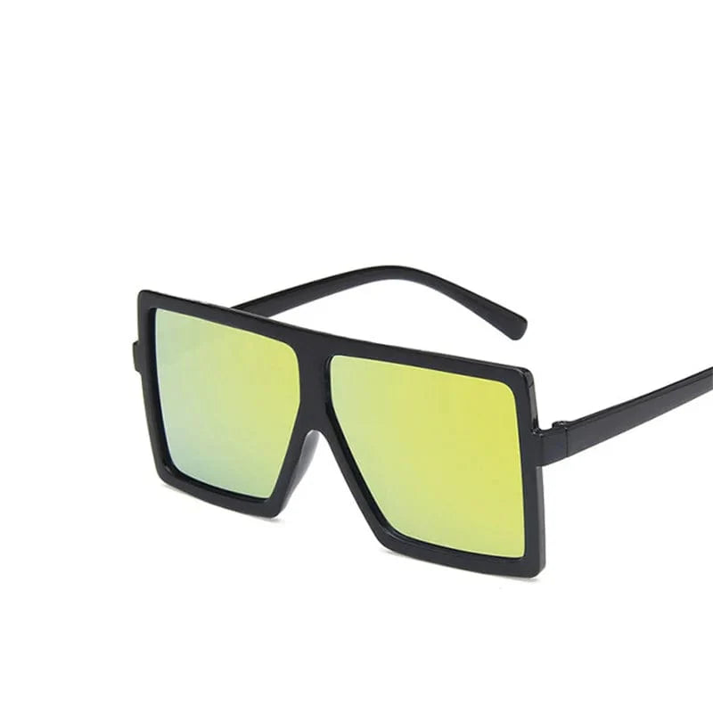 Heevoo Kids Square Sunglasses with UV400 mirror lenses for boys and girls, showing colorful children’s eyewear in a playful style.