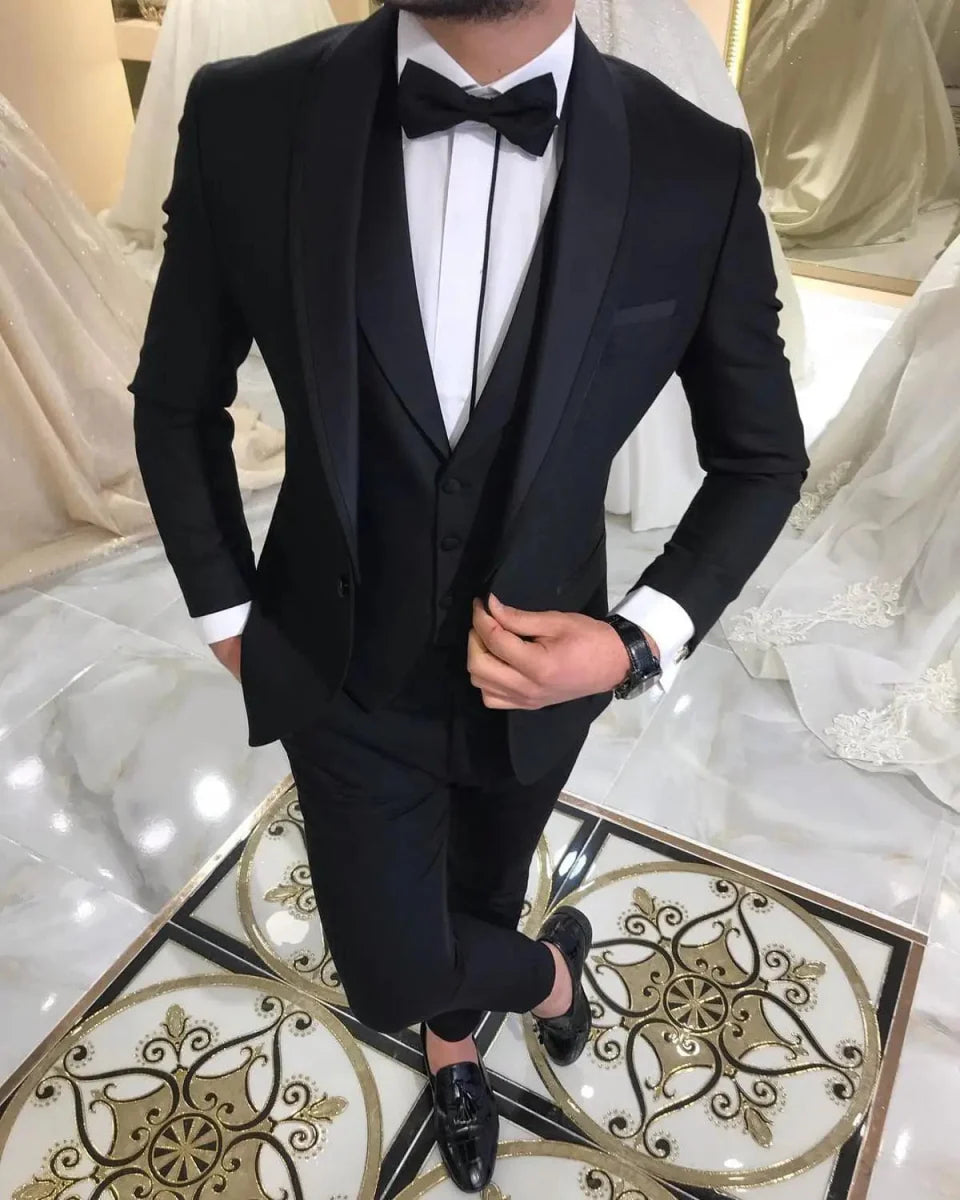 Burgundy 3-piece men's suit by SHOWLU FASHION STORE with skinny fit, tuxedo jacket, vest, and pants for formal occasions and weddings.