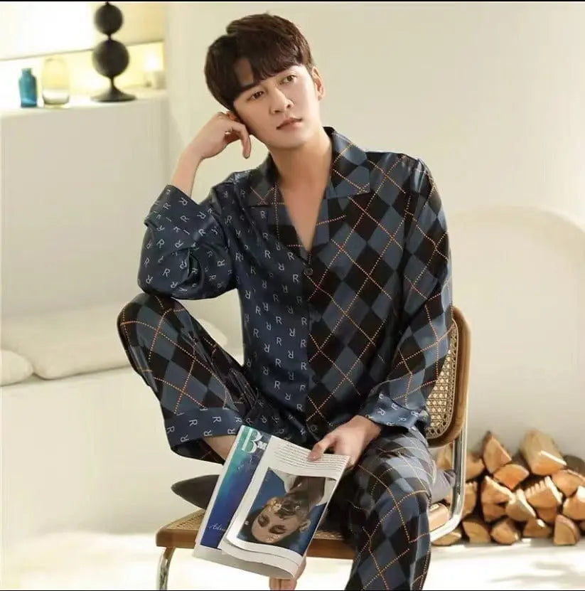 Showlu men's gingham pajama set featuring contrast color design, comfortable leisure sleepwear for home or relaxation.