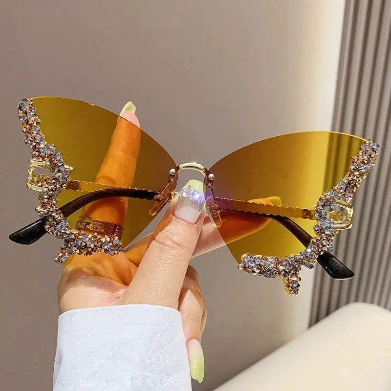 Showlu diamond butterfly sunglasses with square frames, UV-proof, stylish for women, fashionable Korean style, street shot image