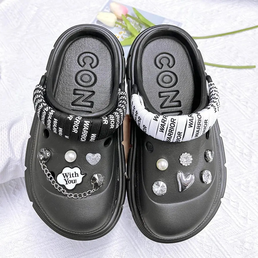 Showlu Fashion Women's platform clogs with thick soles, stylish summer beach slides, outdoor sandals for women and girls.
