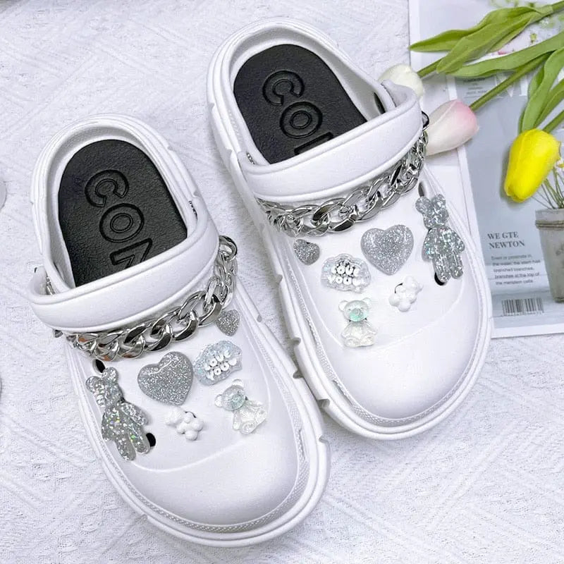 Showlu Fashion Store women's platform clogs with thick soles, summer beach slides, outdoor women's slippers, stylish and comfortable.