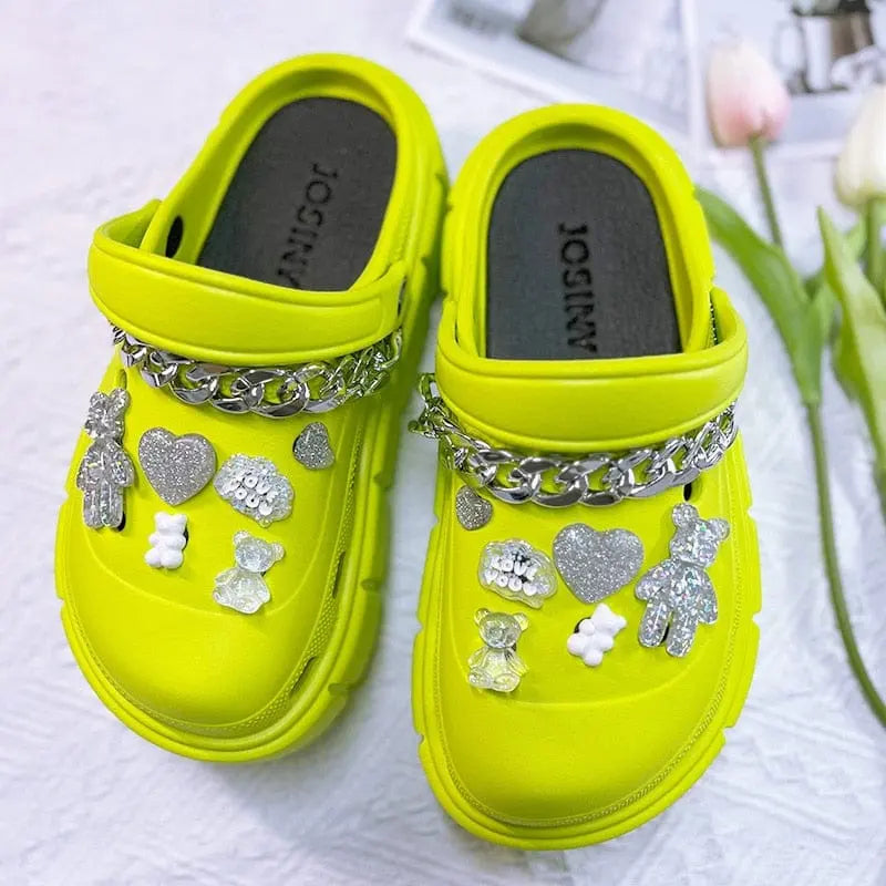 Showlu Fashion Women's Platform Clogs with thick soles, summer beach slides, outdoor slippers, stylish and high-quality for women.