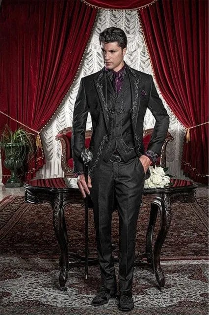 SHOWLU White Embroidery Men's 3-Piece Wedding Suit with slim fit tuxedo jacket, pants, and vest for grooms and formal events