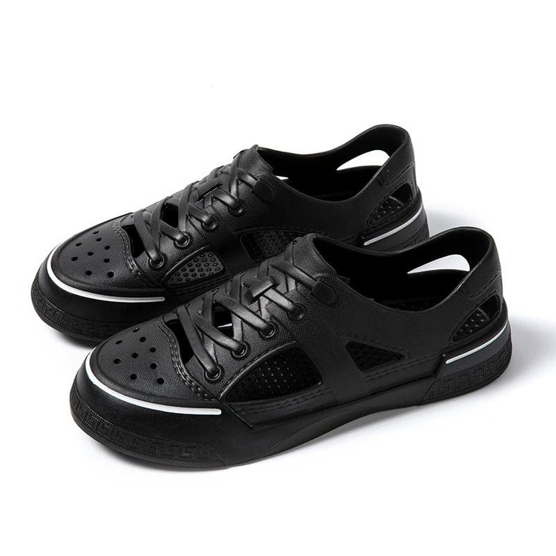 Showlu Fashion Store WNCNATIVE breathable white beach sandals with closed toe design, ideal for wading and casual beach wear.