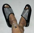 Bling diamond EVA beach flip flops for women and men with thin and thick sole design, suitable for outdoor beach wear.