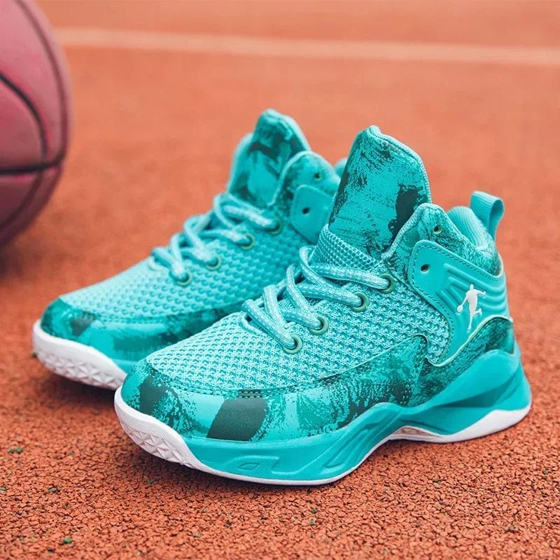 Kids basketball shoes by MaiJiaKa featuring non-slip leather sneakers with thick soles for boys' sports and active play.