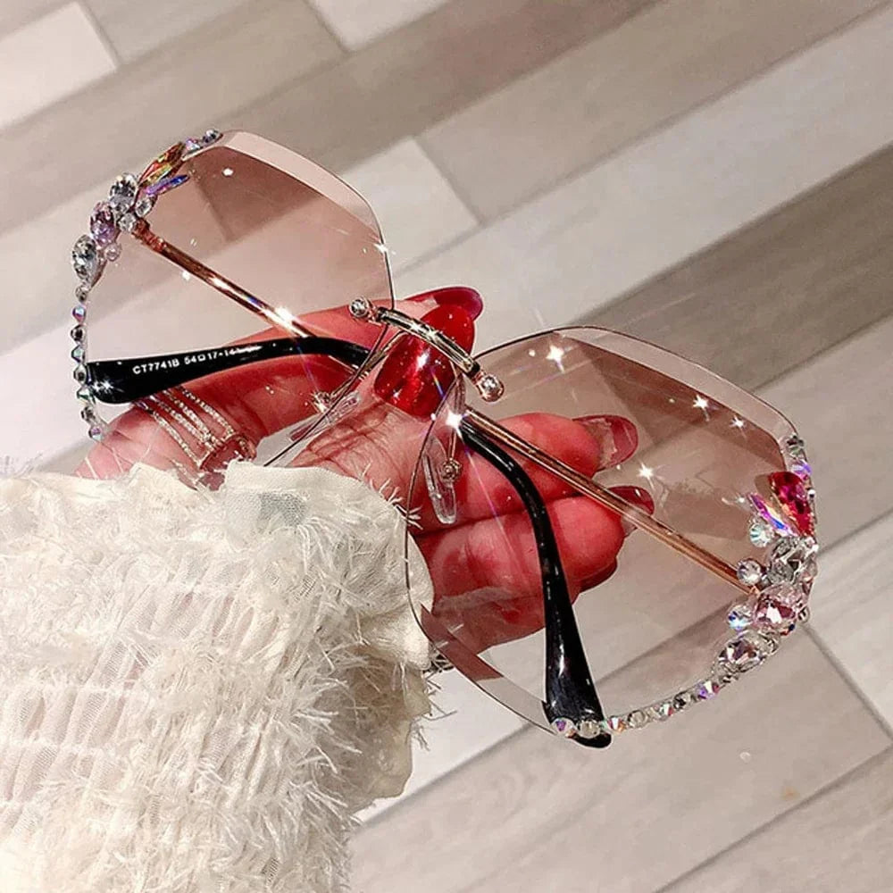 MuseLife rimless rhinestone sunglasses with vintage gradient lenses, UV400 protection, stylish retro design for women and men.