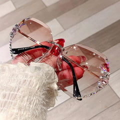 2024 Fashion Brand Design Vintage Rimless Rhinestone Sunglasses Women Men Retro Cutting Lens Gradient Sun Glasses Female UV400 - SHOWLU FASHION STORE