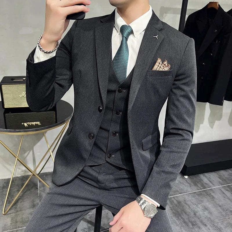 Showlu Fashion men's 3-piece slim fit business suit with blazer, vest, and pants in solid color, suitable for formal occasions.