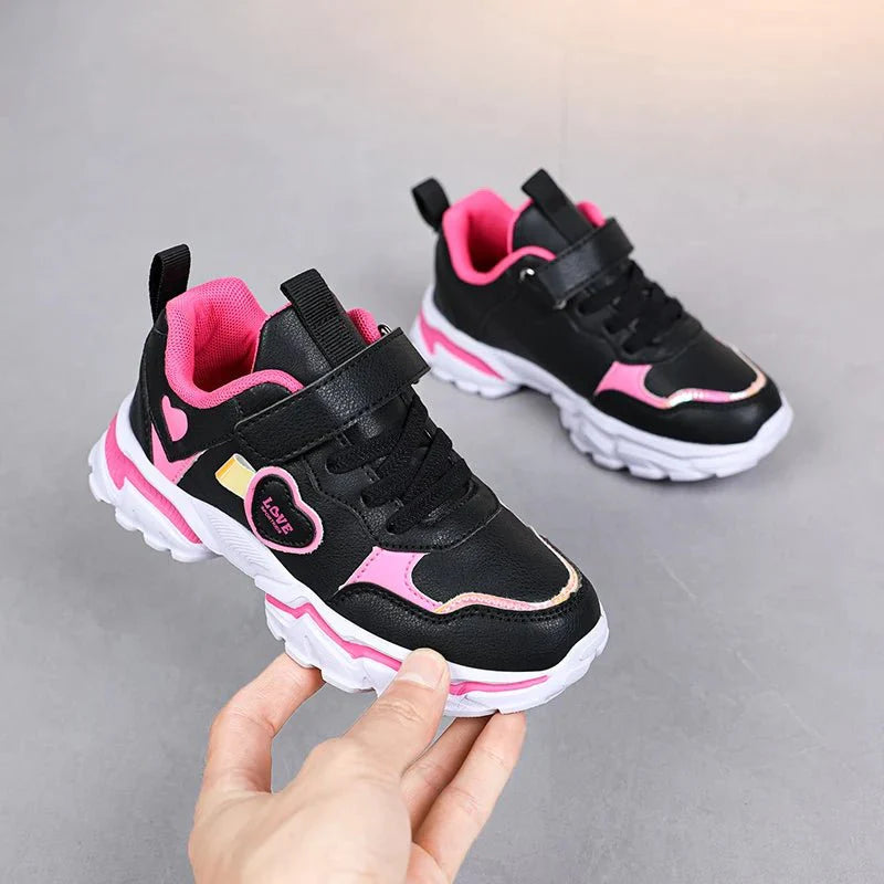 SHOWLU Girls casual sports shoes with lightweight PU leather, flat bottom design, fashionable sneakers for active wear.